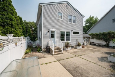 Welcome to this charming 3 bedroom,1.5 bath colonial featuring - photo 18