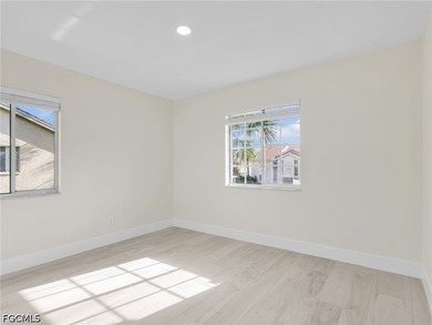 Welcome to this FULLY RENOVATED condo offering tranquil lake - photo 20