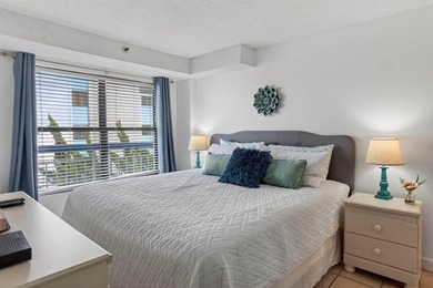 A must see unit is a fully furnished, turn-key 1-bedroom, 1.5 - photo 21