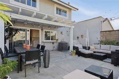 Beautifully remodeled with custom designer finishes, move-in - photo 27