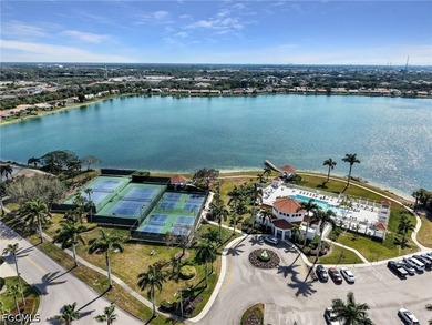 Welcome to this FULLY RENOVATED condo offering tranquil lake - photo 29