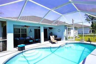 3/2/2 Pool Home with extra parking space. Concrete parking pad - photo 31