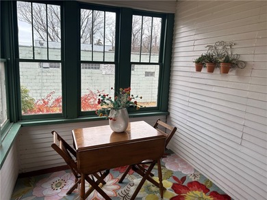 Charming 3-bedroom home with timeless character, featuring - photo 32