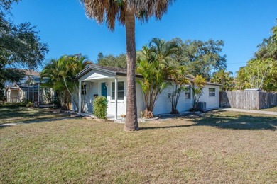 Completely updated pool home in the highly desired Northeast - photo 33