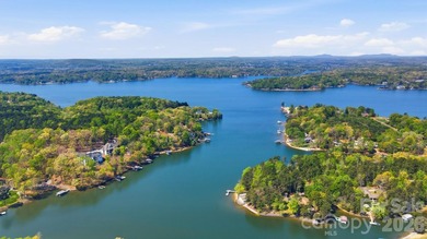 PREMIER WATERFRONT BUILDING OPPORTUNITY on the Mecklenburg side - photo 2