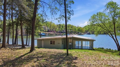 PREMIER WATERFRONT BUILDING OPPORTUNITY on the Mecklenburg side - photo 4