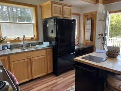 Rangeley Area Retreat with Direct Snowmobile Access & Deeded - photo 14