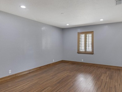 Discover this spacious single-family residence in Loxahatchee - photo 15