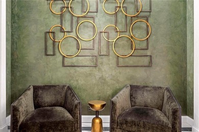 Welcome home to your condo in the sky located on the 12th floor