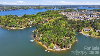 PREMIER WATERFRONT BUILDING OPPORTUNITY on the Mecklenburg side - photo 9