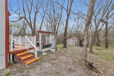 Enjoy lakeside living with this charming and move-in ready cabin - photo 22