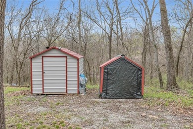 Enjoy lakeside living with this charming and move-in ready cabin - photo 24