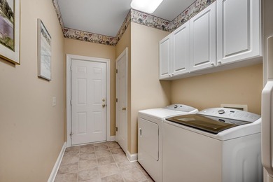 This custom built, full brick, 3 bed, 2.5 bath with bonus room - photo 26