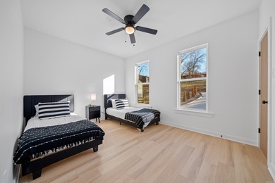 **Stunning Lakefront Retreat at 531 North Shore Dr, Hot Springs - photo 27