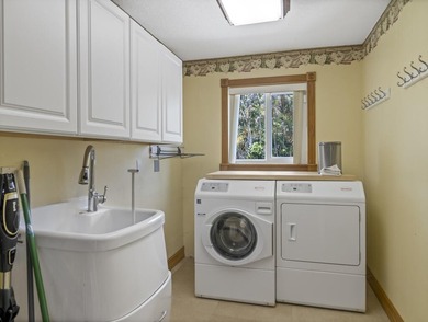 Discover this spacious single-family residence in Loxahatchee - photo 27