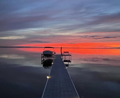 Your private lakefront resort awaits! Every evening ends in - photo 4