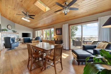 Your private lakefront resort awaits! Every evening ends in - photo 8