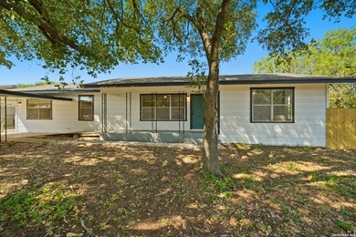 Welcome to 7635 Dove Dr! This 3 bedroomm, 2 bath home sits on - photo 1