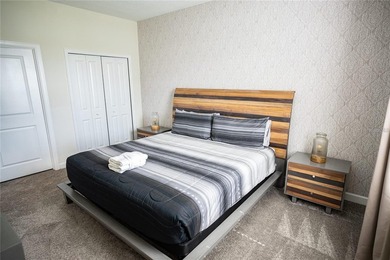 Beautifully furnished home is located on a Coner lot & - photo 22