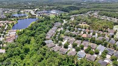 Experience the vacation-every-day lifestyle in this premier - photo 45