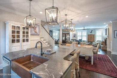 ''LOCK-IT AND LEAVE-IT! Stunning and move-in ready! With calming - photo 4