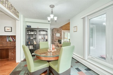 Welcome to 395 Ridgemont Drive, a beautifully maintained brick - photo 14