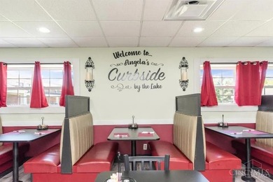 Welcome to Lake Waynoka!! A gated community with amenities - photo 4