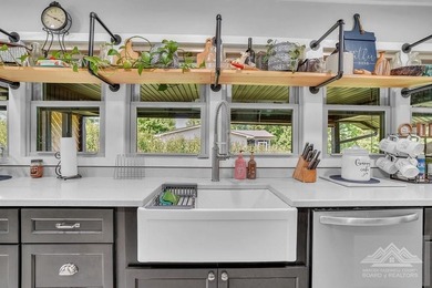 Beautifully renovated tri-level home offering space, comfort - photo 26