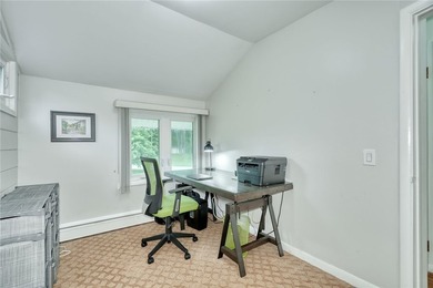 Welcome to 395 Ridgemont Drive, a beautifully maintained brick - photo 33