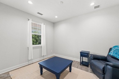 **PRICE IMPROVEMENT!!*Welcome to this beautifully upgraded - photo 12