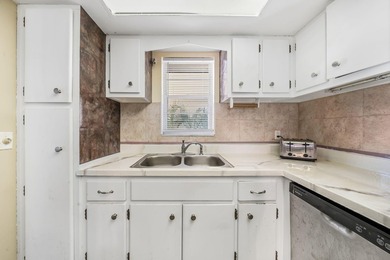 PRICED TO SELLe find your North Palm oasis. Nestled right in the - photo 13
