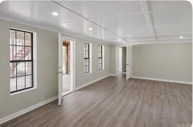 Experience true lake living in this beautifully appointed - photo 21