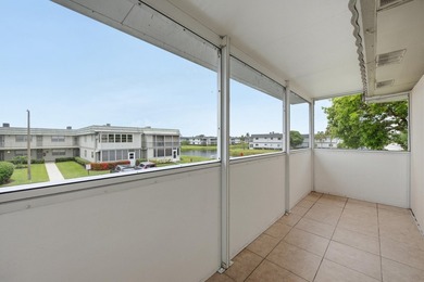 OWNER FINANCING WITH 6% DOWN Welcome to this impeccably updated - photo 28