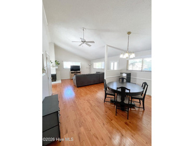 Seller is offering $5,000 use as you choose credit. Welcome to - photo 3