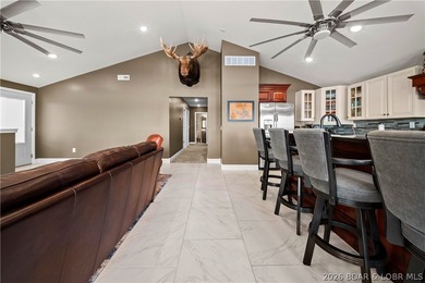 Welcome to your dream lake retreat on Island View Road! This - photo 12
