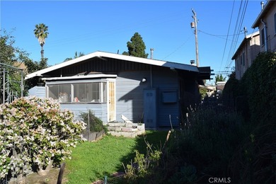 Three unit investment opportunity in Alamitos Beach, just - photo 12