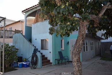 Three unit investment opportunity in Alamitos Beach, just - photo 15