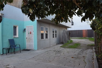 Three unit investment opportunity in Alamitos Beach, just - photo 16