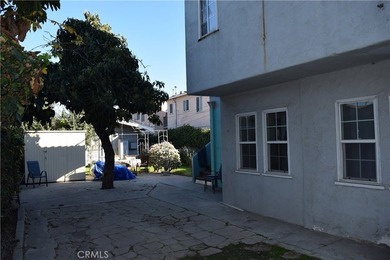 Three unit investment opportunity in Alamitos Beach, just - photo 19