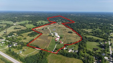 Serenity and privacy define this turnkey equestrian farm just - photo 24