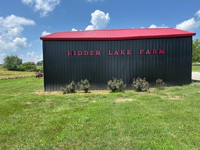 Serenity and privacy define this turnkey equestrian farm just - photo 32