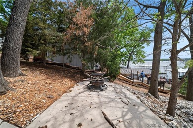 Welcome to your dream lake retreat on Island View Road! This - photo 47