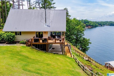 Best view on LAKE WEDOWEE! Super charming lake cottage with - photo 11