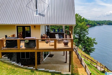 Best view on LAKE WEDOWEE! Super charming lake cottage with - photo 12