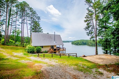 Best view on LAKE WEDOWEE! Super charming lake cottage with - photo 13