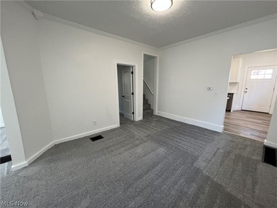 Welcome To This Completely Remodeled 3-Bedroom, 1-Bathroom - photo 21