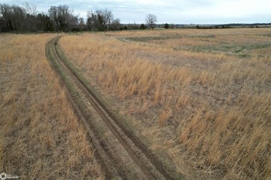 A rare opportunity to purchase 581+/- contiguous acres in the - photo 26