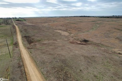 A rare opportunity to purchase 581+/- contiguous acres in the - photo 29