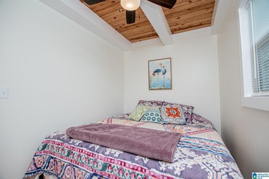 Best view on LAKE WEDOWEE! Super charming lake cottage with - photo 37