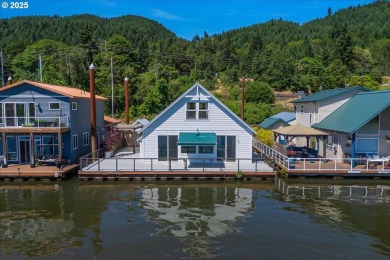 Lake Home For Sale in Portland, Oregon